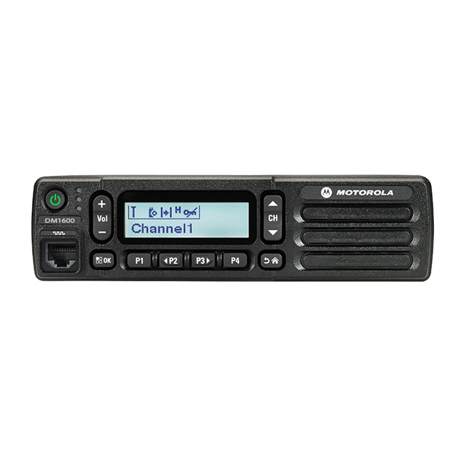 Motorola MOTOTRBO™ DM2600 UHF digitál/analóg