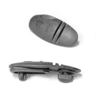 3885617Z02 Krytka na konektor audio príslušenstva