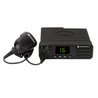 Motorola MOTOTRBO™ DM4400e UHF